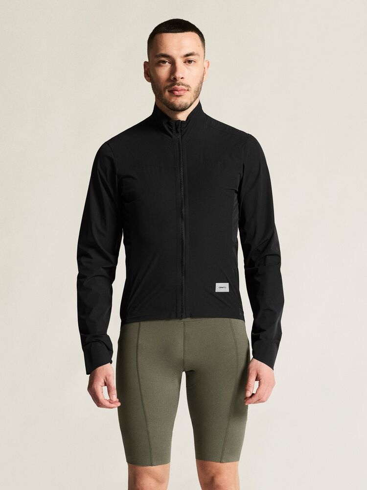 C17325-9990_Endur20Light20Wind20Jacket20M_closeup4