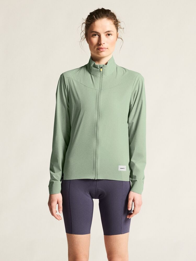 C17326-6300_Endur20Light20Wind20Jacket20W_closeup4