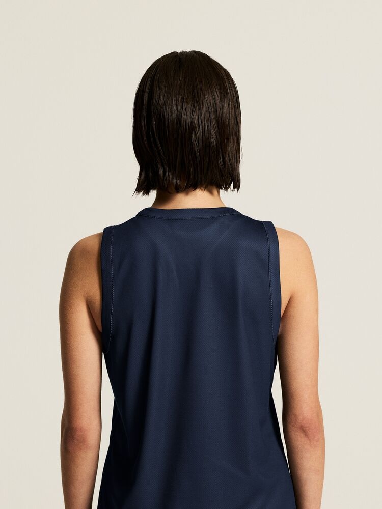 C17879-390W_Basket20220Reversible20Singlet20W_closeup8