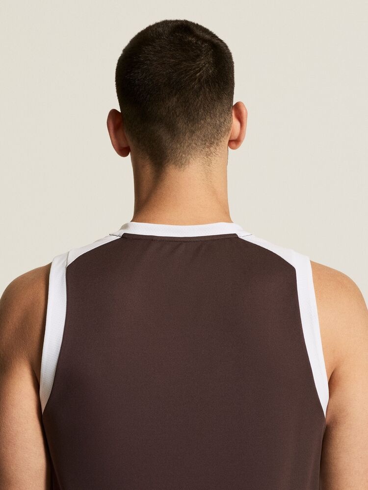 C17884-286W_Basket202.020Singlet20Contrast20M_closeup8