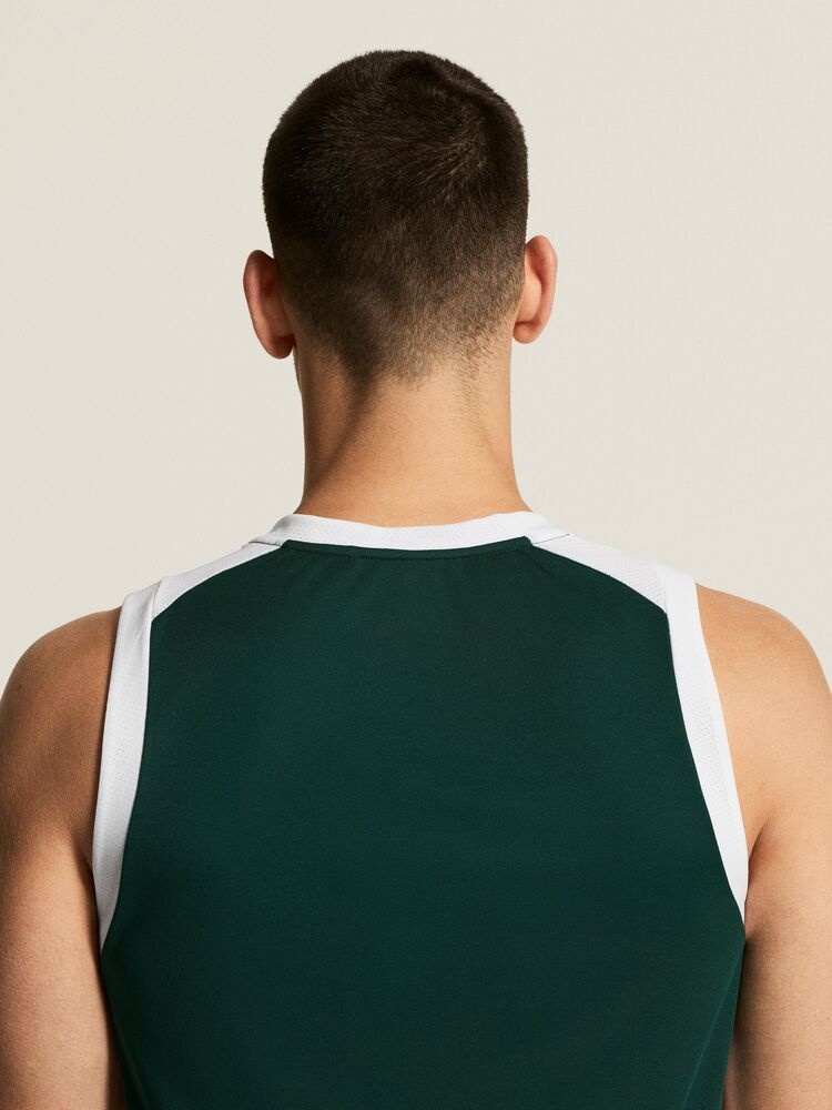 C17884-639W_Basket202.020Singlet20Contrast20M_closeup8