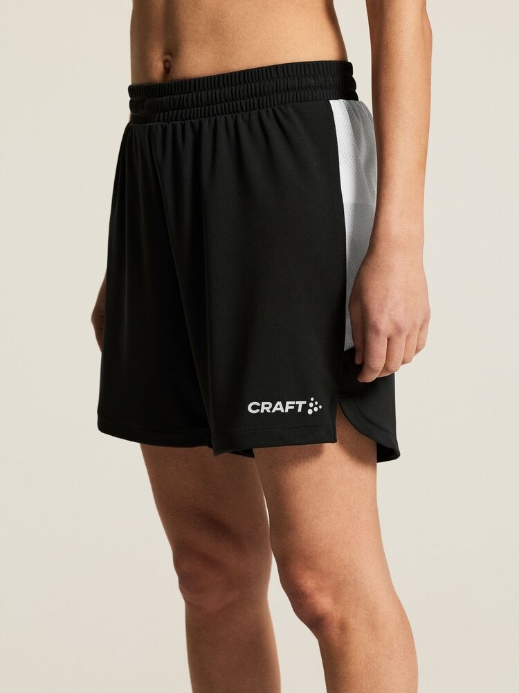 C17888-999W_Basket20220Shorts20Contrast20W_closeup6