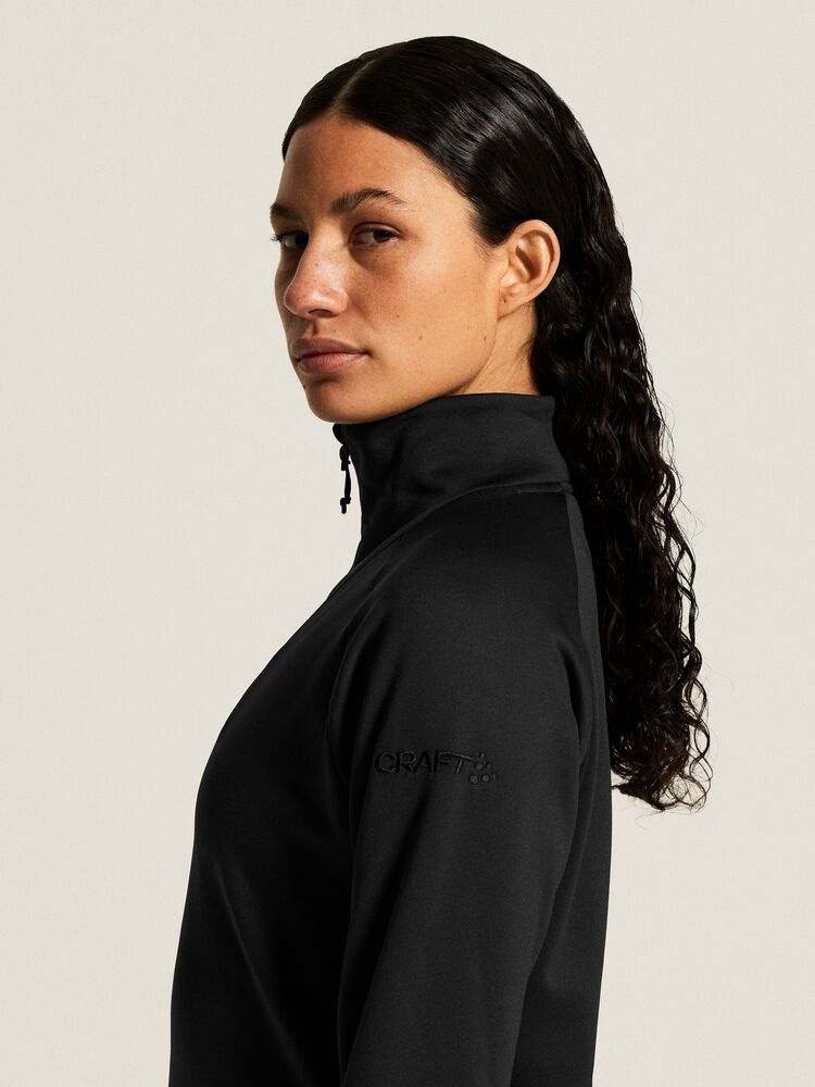 C18114-9990_Explore20Power20Fleece20Half20Zip20W_closeup7