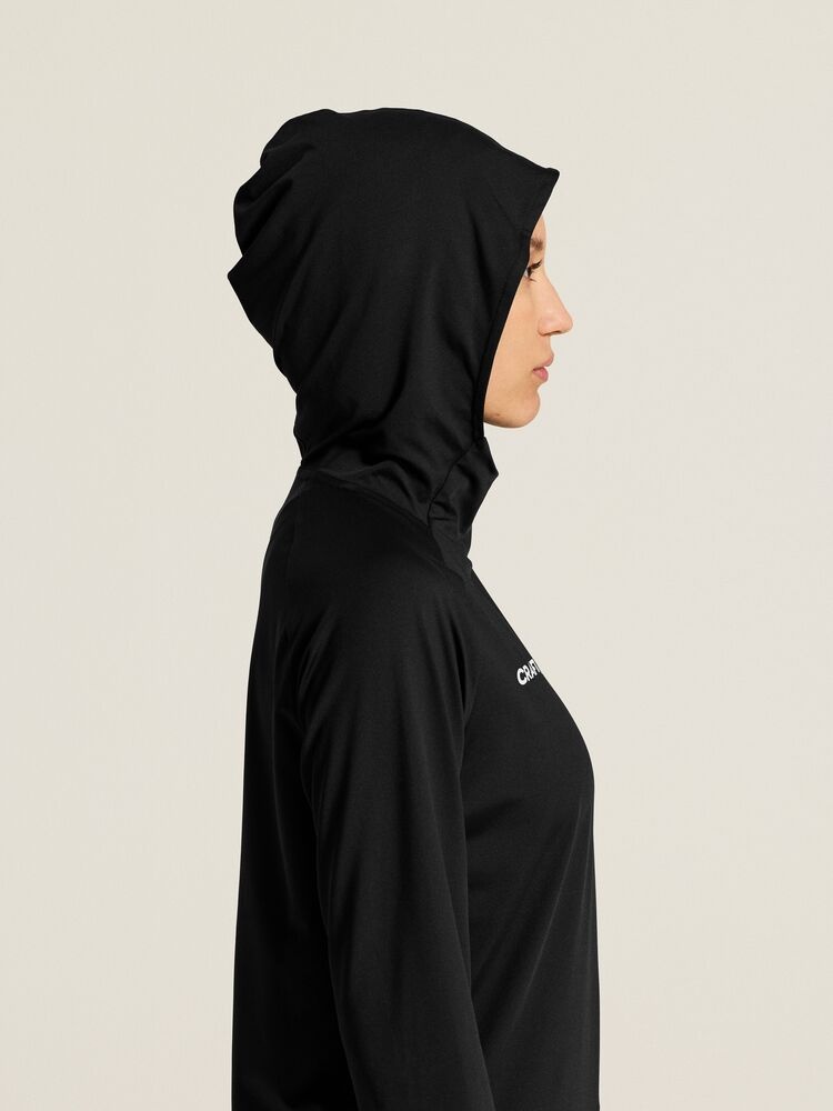 C17897-9990_Ability20Long20Sleeve20Hood20W_closeup10
