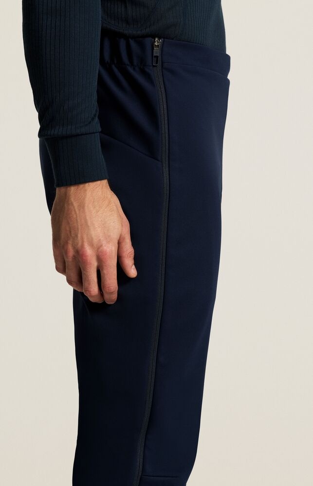 C17906-3960_Nordic20Club202.020FZ20Pants20M_closeup_080