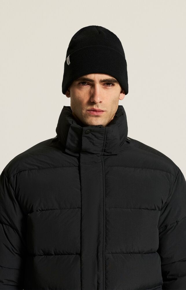 C18079-9990_Urban20Padded20Coat20M_closeup_229