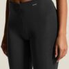 C18082-9990_Thermal20Baselayer20Set20220W_closeup12