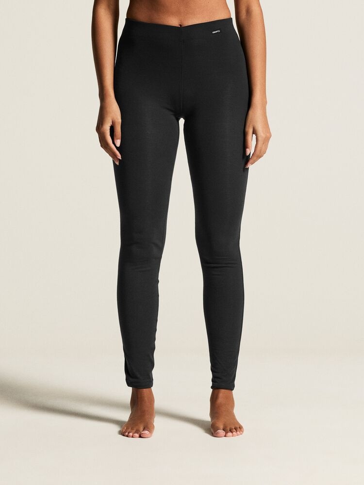 C19406-9990_Classic20Thermal20Baselayer20Set20W_closeup10
