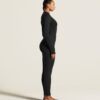 C19406-9990_Classic20Thermal20Baselayer20Set20W_closeup2