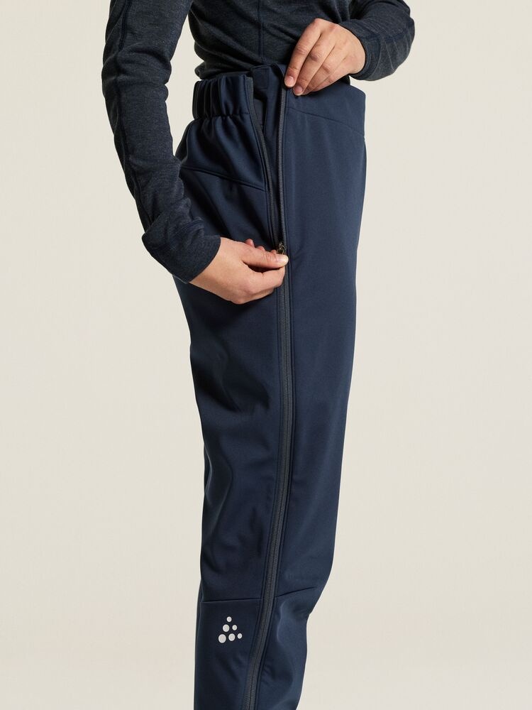 C17907-3960_Nordic20Club20220FZ20Pants20W_closeup8