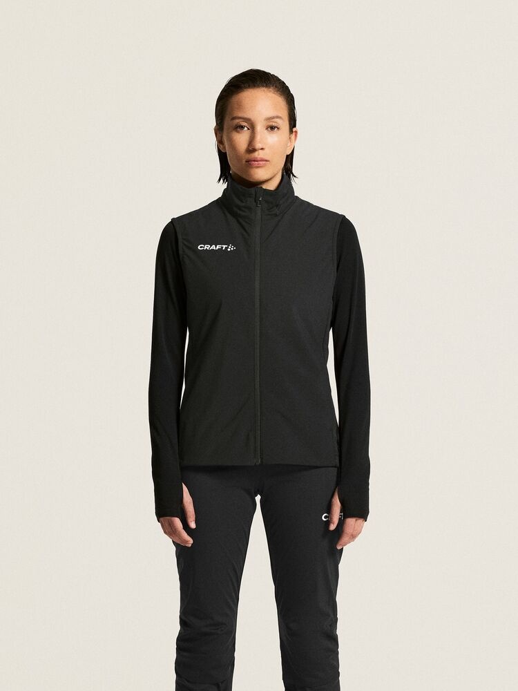 C17904-9990_Nordic20Club20220Vest20W_closeup5