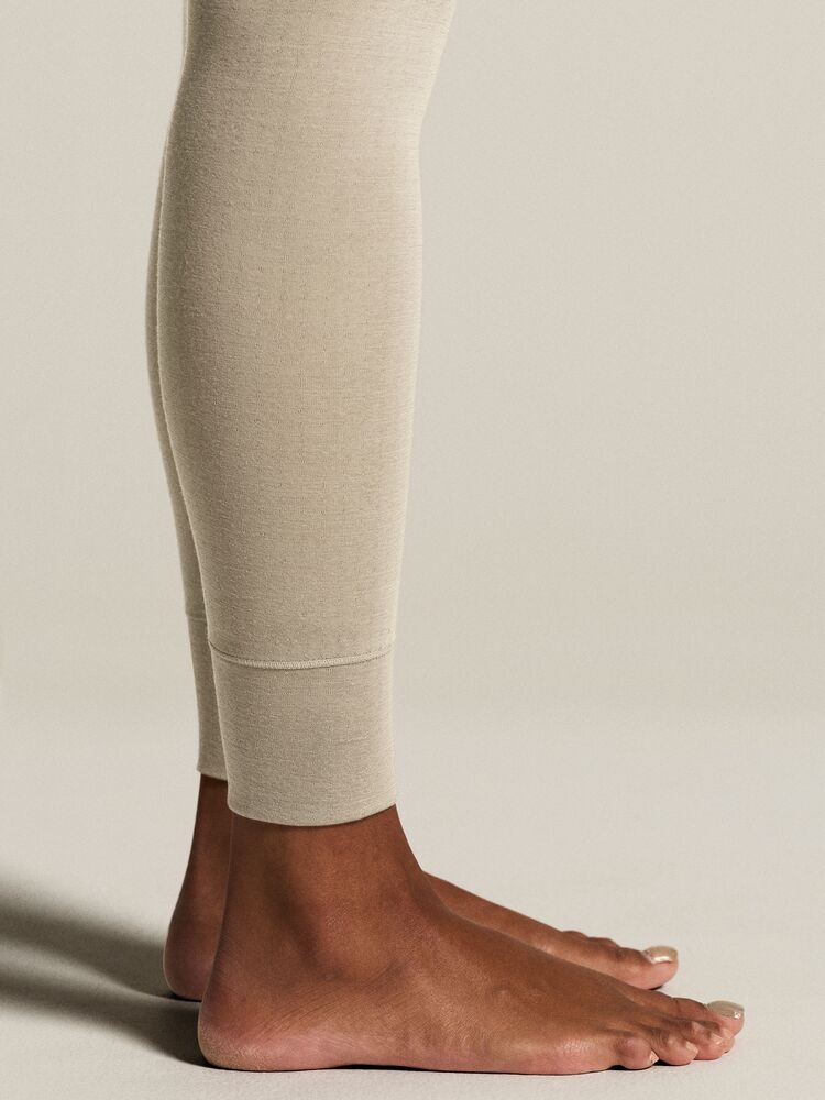 C18092-6080_Wool20Comfort20Pant20W_closeup6