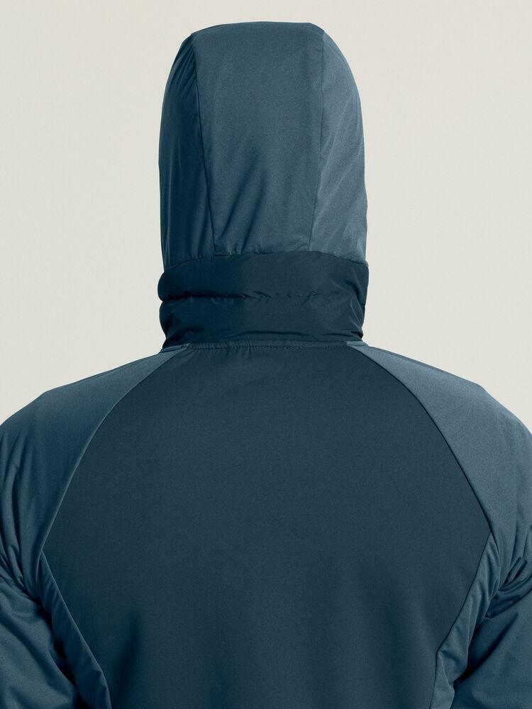 1915281-3853_Pursuit20Jacket20M_closeup10