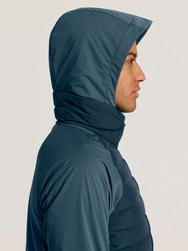1915281-3853_Pursuit20Jacket20M_closeup11