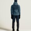1915281-3853_Pursuit20Jacket20M_closeup3