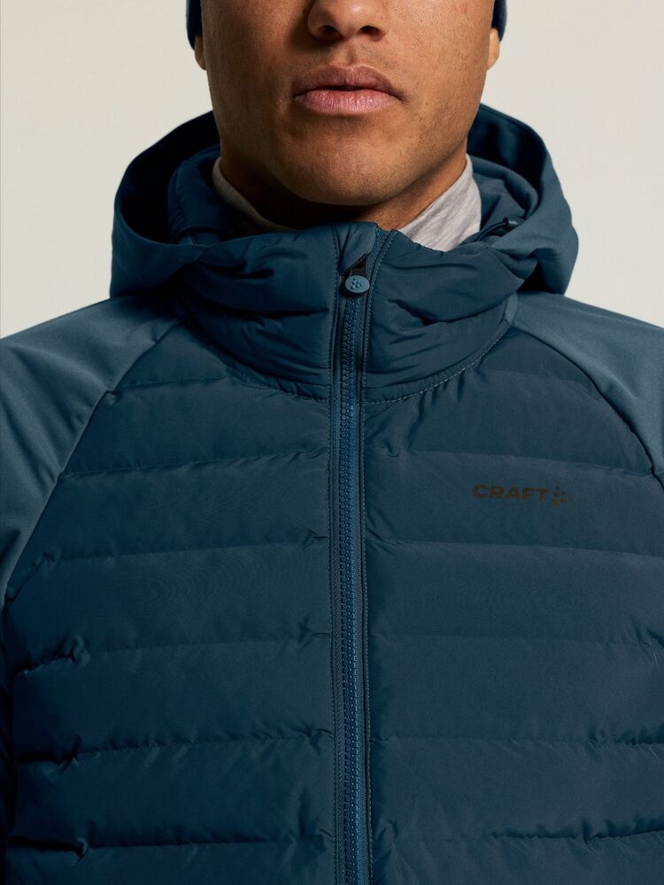 1915281-3853_Pursuit20Jacket20M_closeup6