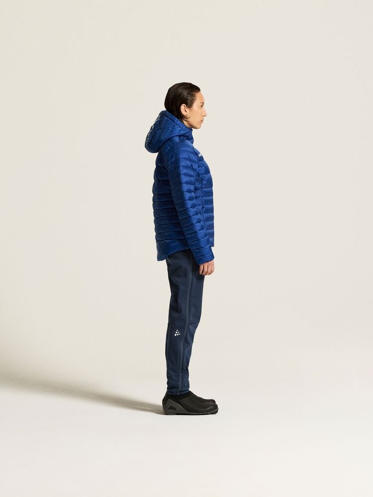 C17925-3460_Ability20Isolate20Jacket20W_closeup2