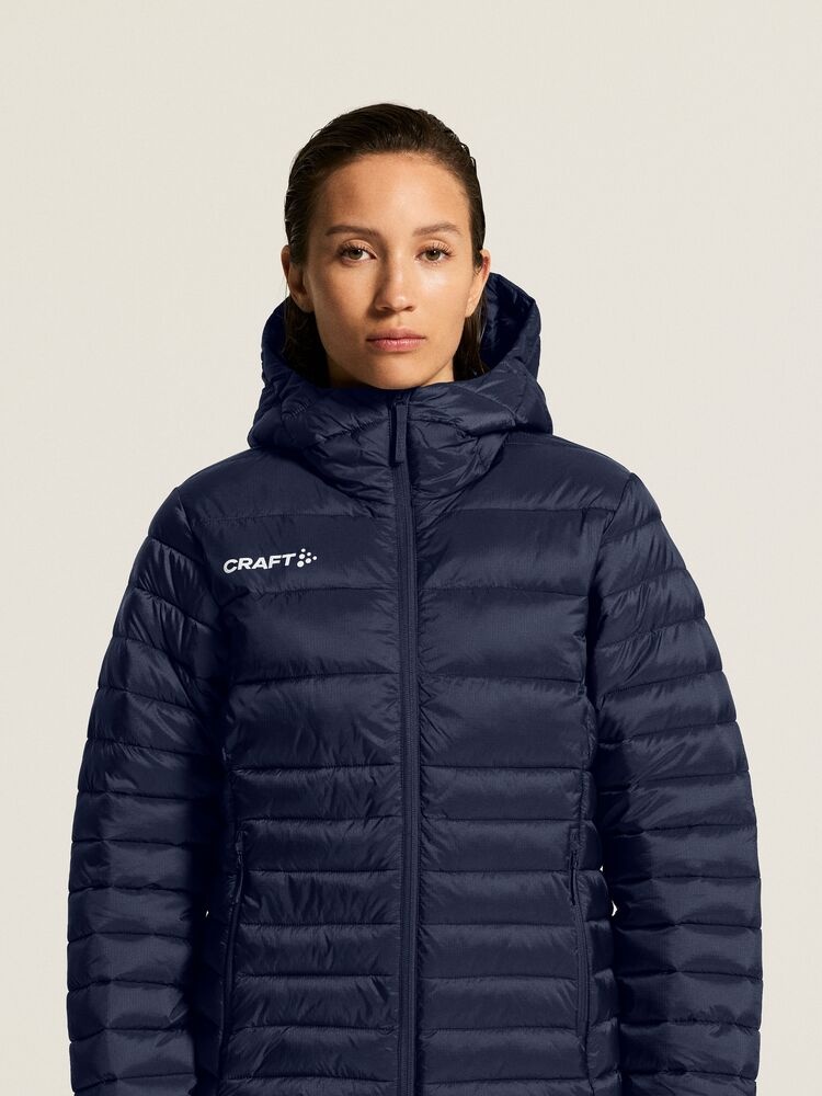 C17925-3900_Ability20Isolate20Jacket20W_closeup6